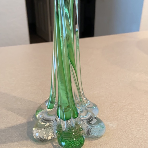 Glass Twist Bud Vase MCM - Picture 5 of 5